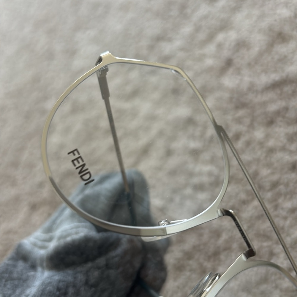 Fendi Eyeglasses Eyeglasses in silver - Picture 6 of 9